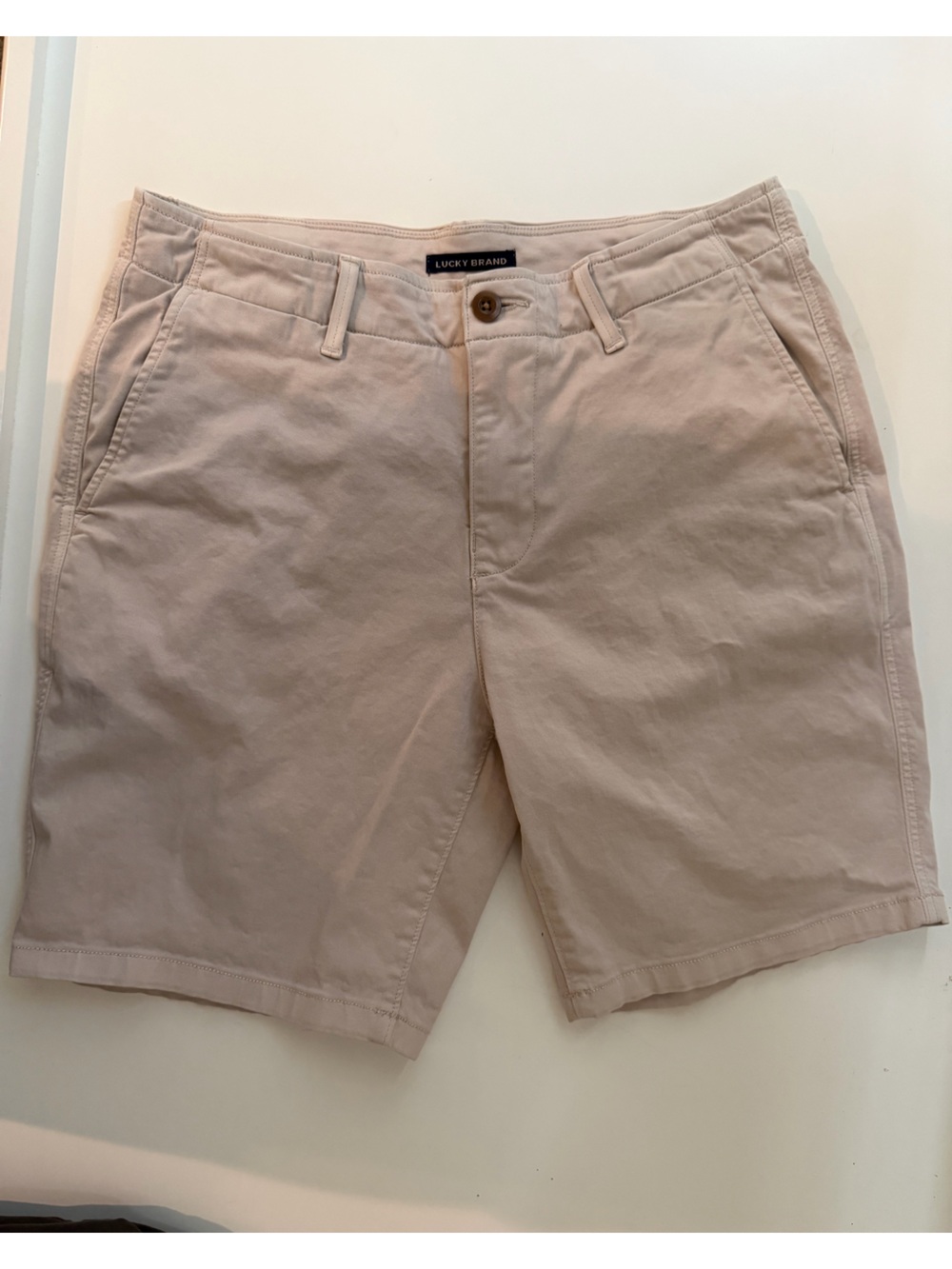 Lucky Brand Men’s Chino Shorts Size 31 Khaki Beige Flat Front